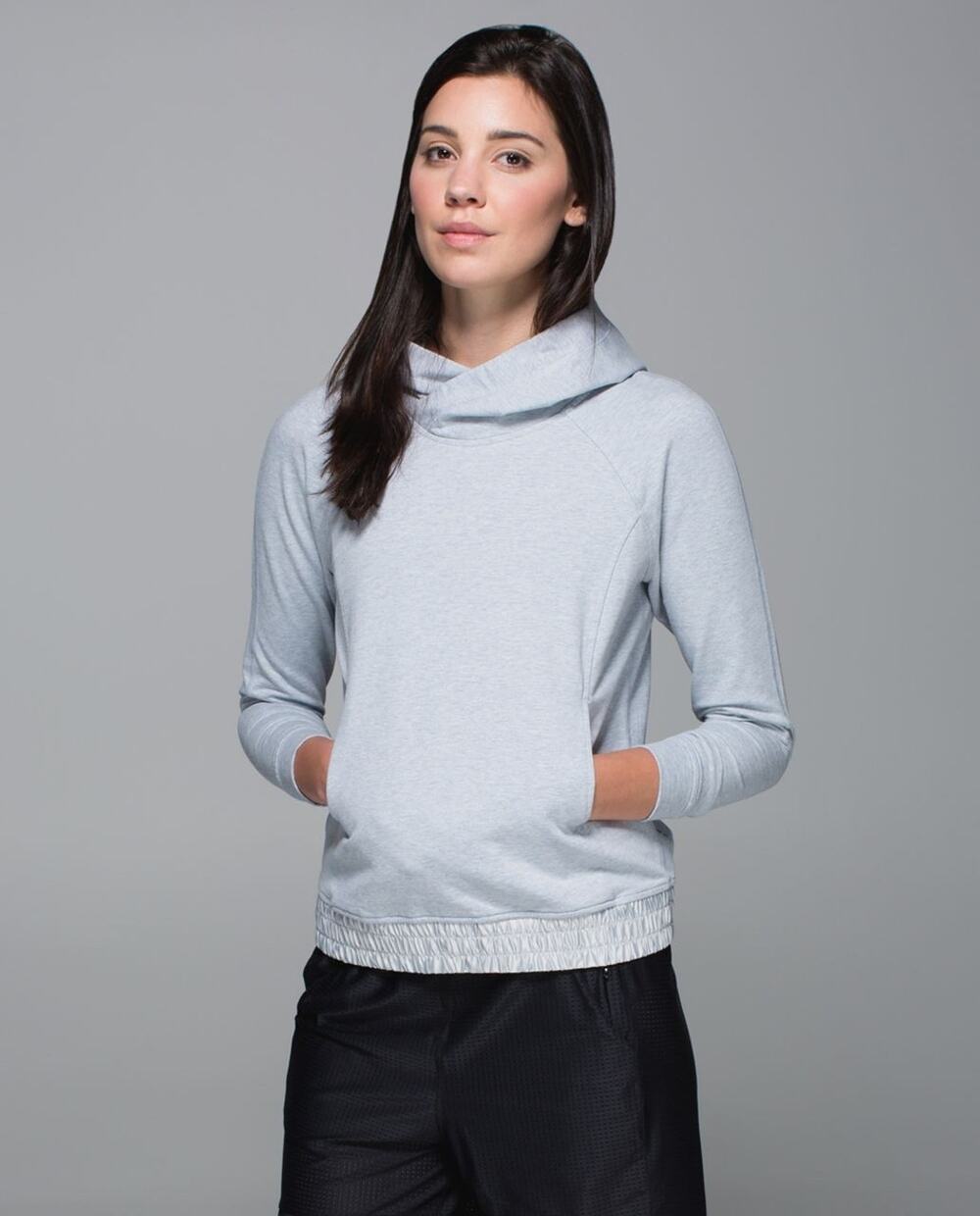 Lululemon All Good Pullover Hoodie Womens 6 Heather Gray Long Sleeve Pocket Logo